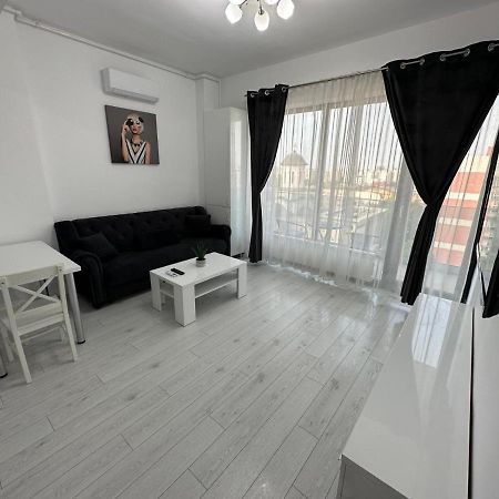 Giulia'S Home Bucarest Extérieur photo